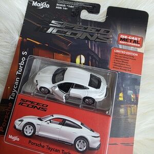 Maisto Porsche Taycan Turbo S Die-Cast Toy Car - White